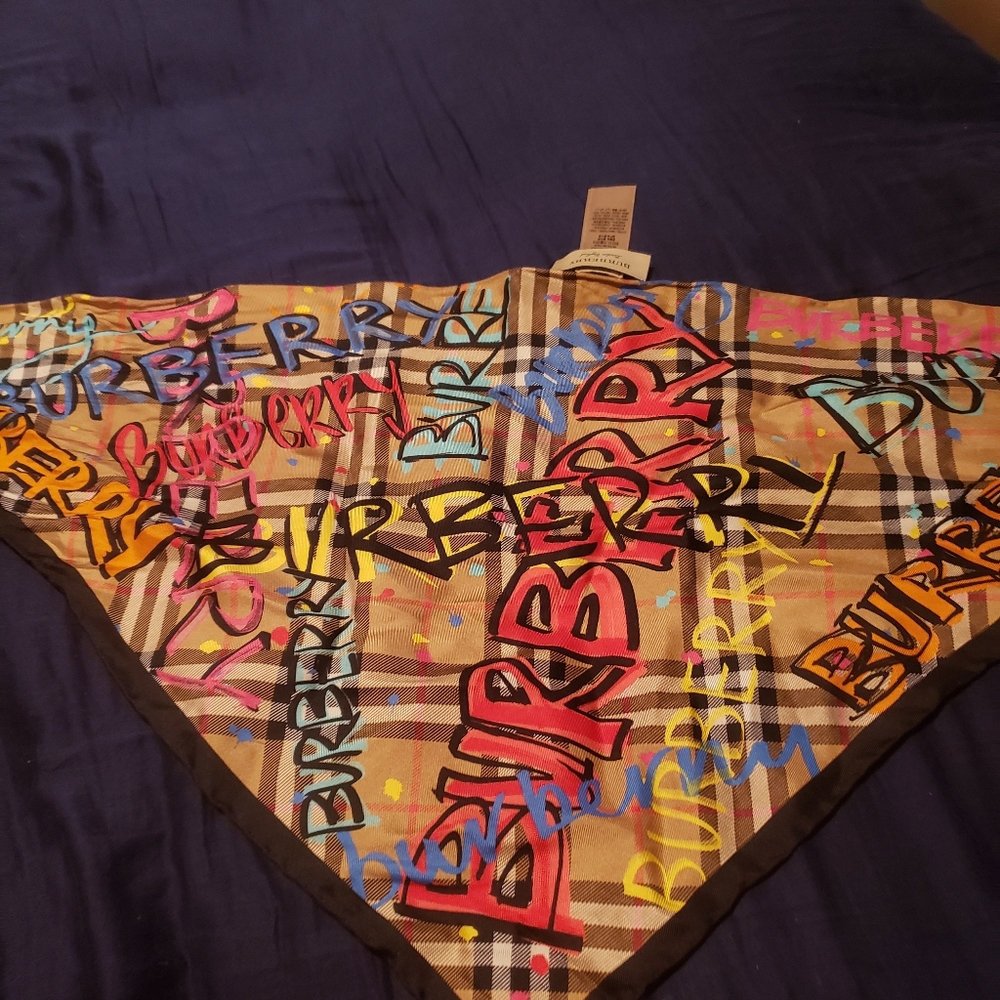 Authentic Burberry multicolor scarf/wrap